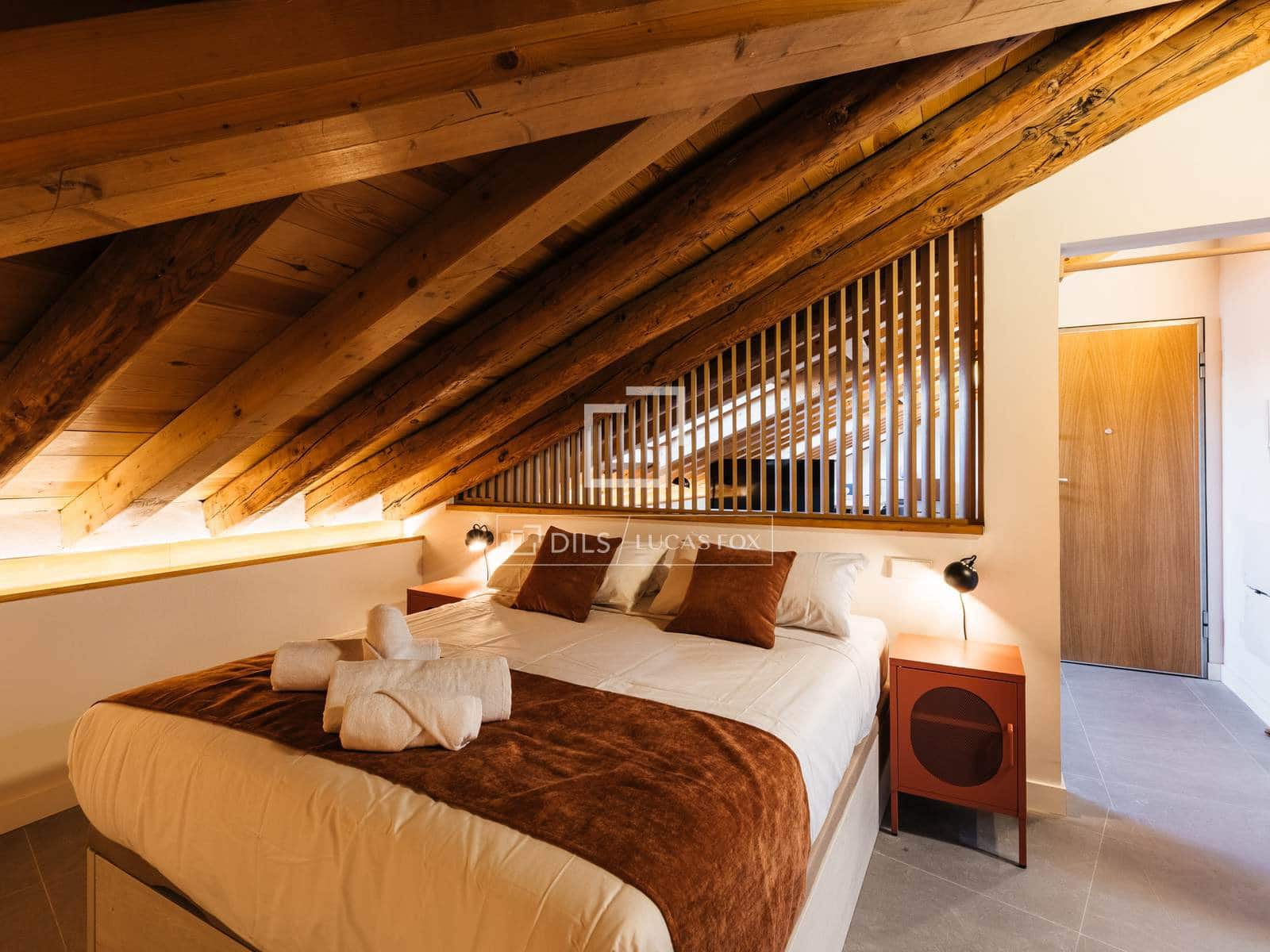 2 makuuhuone Kattohuoneisto vuokrattavana paikassa Madrid kaupunki - 2 160 € (Ref: 9709039)