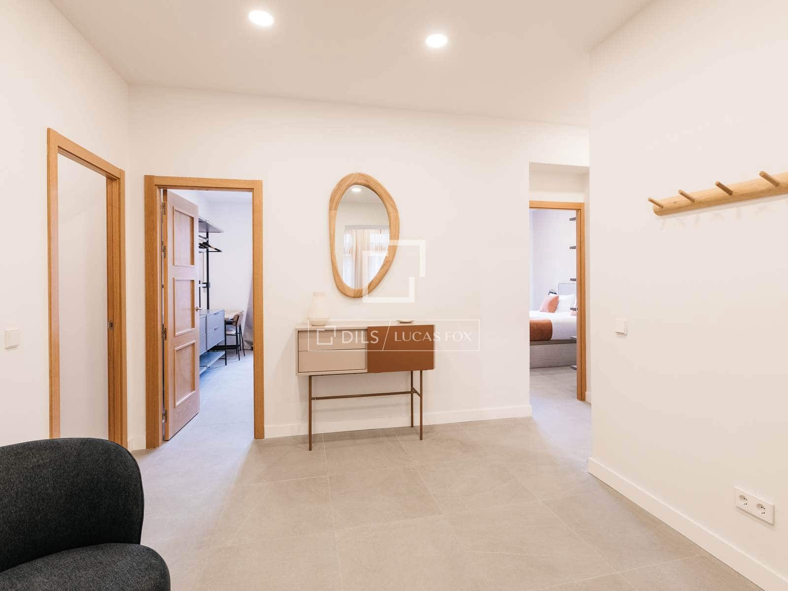 3 slaapkamer Appartement te huur in Madrid stad - € 3.900 (Ref: 9709040)