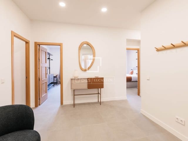 3 quarto Apartamento para arrendar em Madrid cidade - 3 900 € (Ref: 9709040)