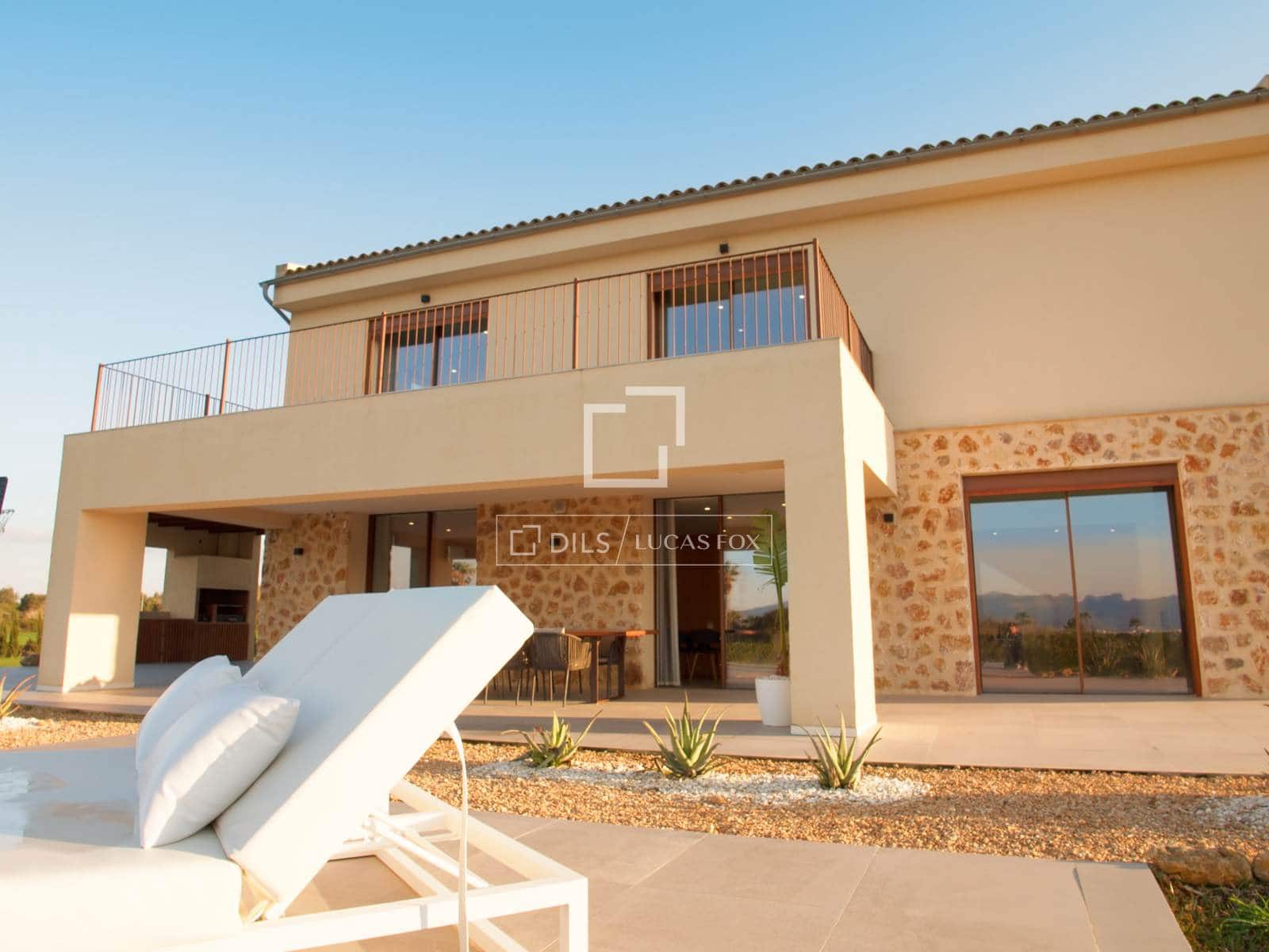 3 bedroom Finca/Country House for rent in Alcudia with pool garage - € 10,000 (Ref: 9709041)