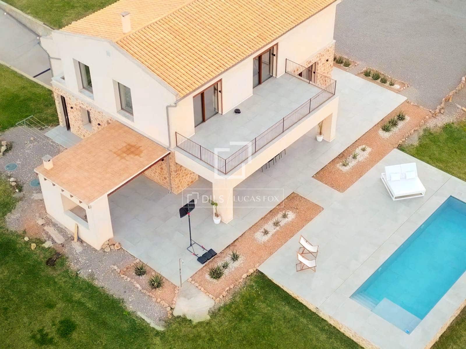 3 bedroom Finca/Country House for rent in Alcudia with pool garage - € 10,000 (Ref: 9709041)