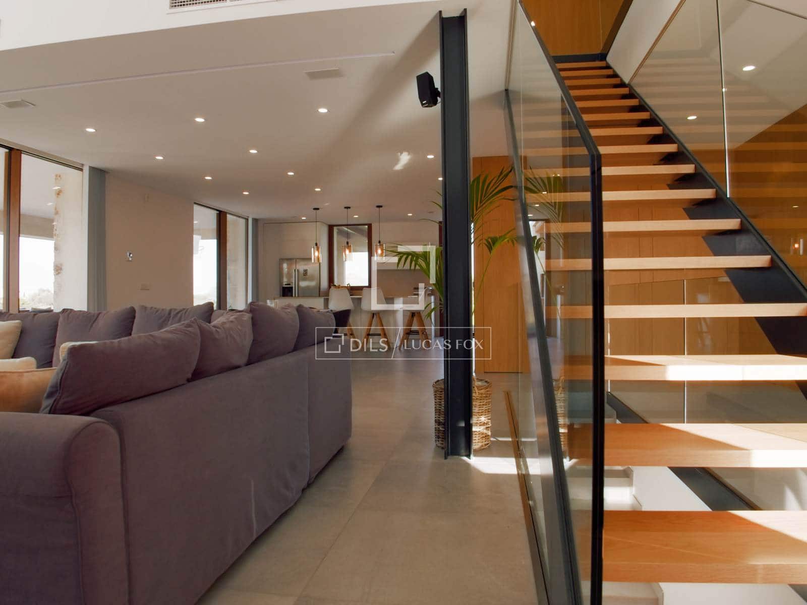 3 bedroom Finca/Country House for rent in Alcudia with pool garage - € 10,000 (Ref: 9709041)