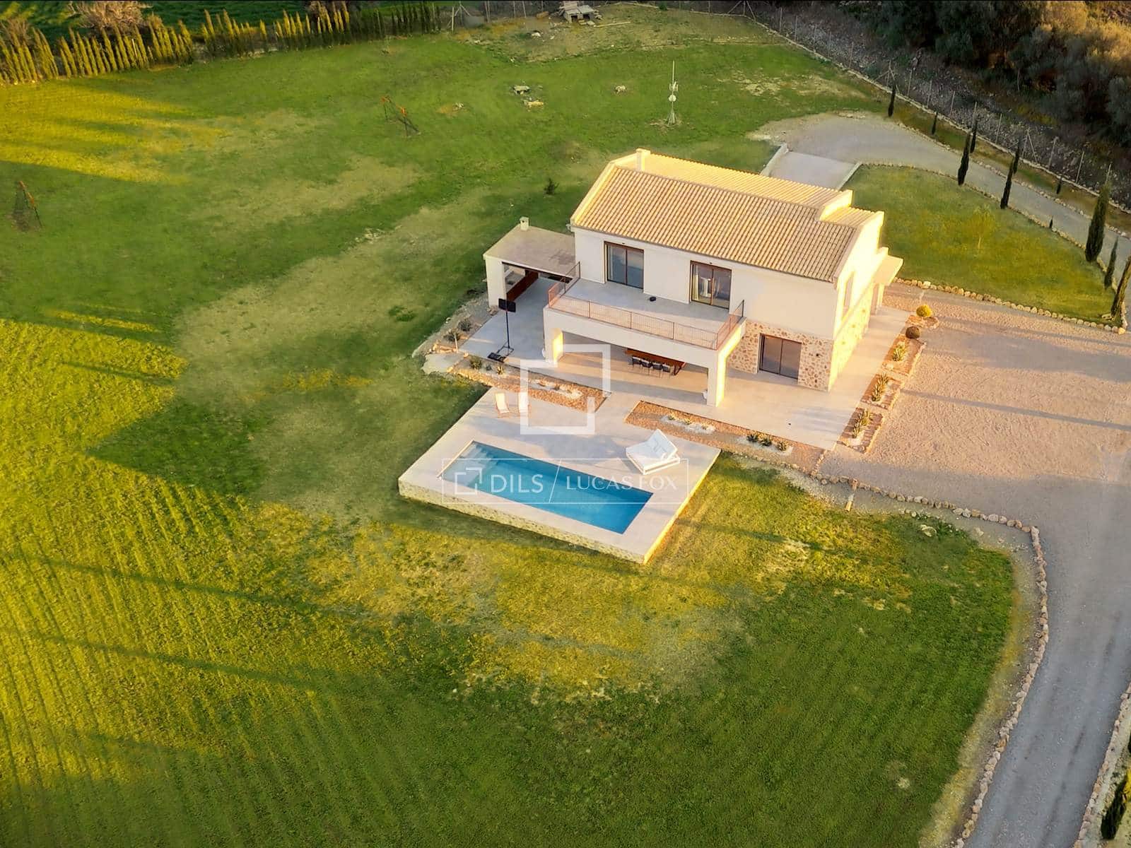 3 bedroom Finca/Country House for rent in Alcudia with pool garage - € 10,000 (Ref: 9709041)