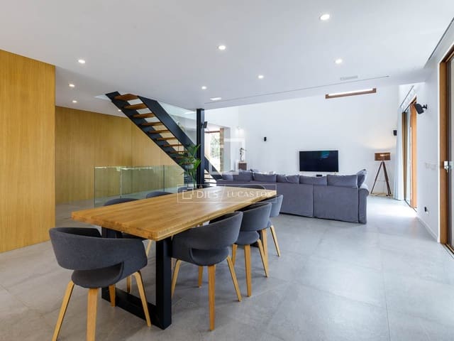 3 slaapkamer Finca/Landhuis te huur in Alcúdia met zwembad garage - € 10.000 (Ref: 9709041)