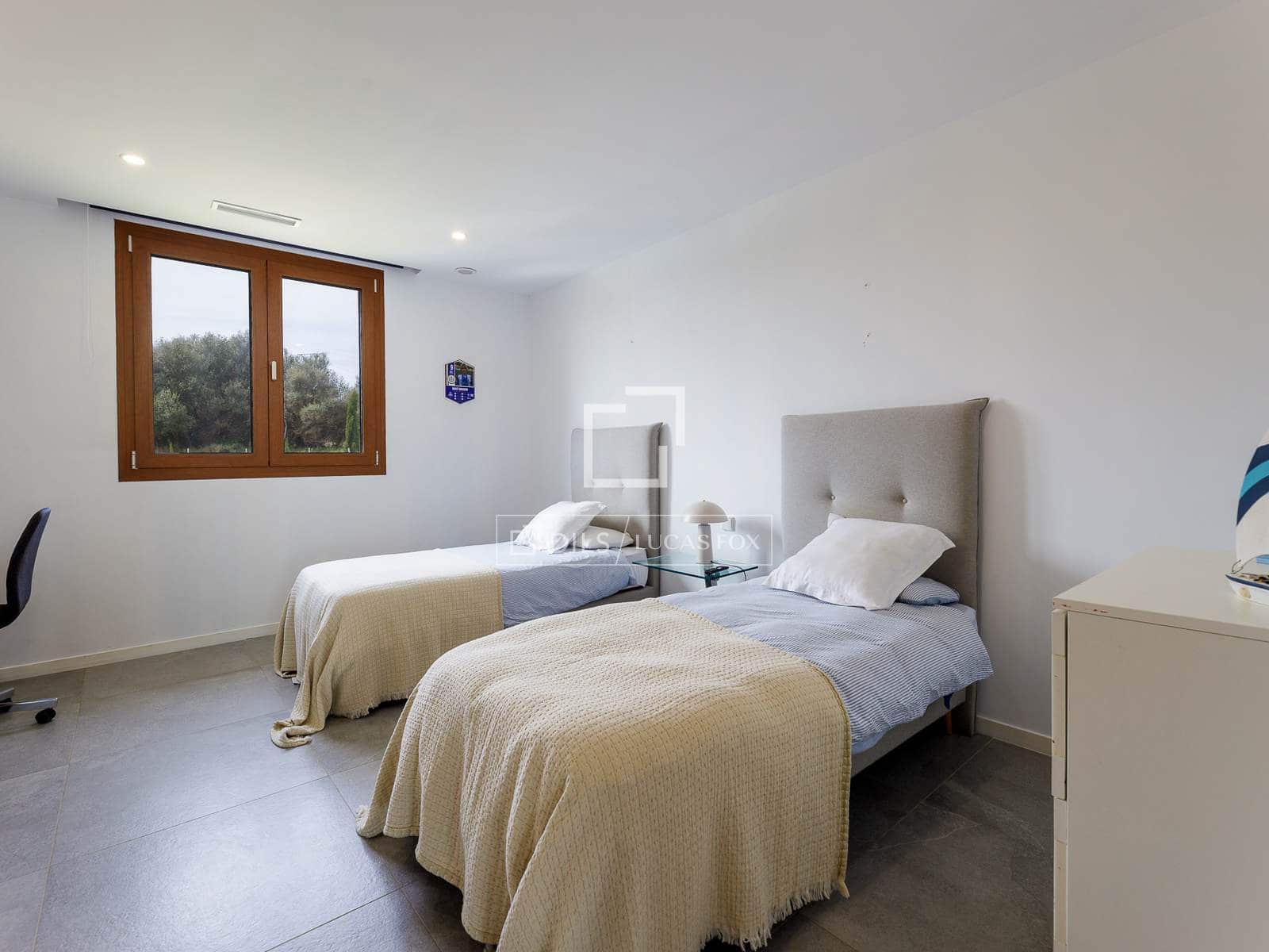 3 bedroom Finca/Country House for rent in Alcudia with pool garage - € 10,000 (Ref: 9709041)