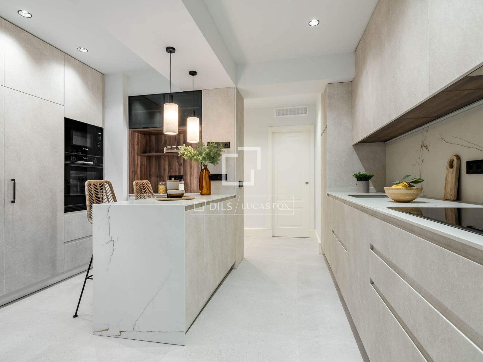 3 bedroom Apartment for sale in Madrid city - € 2,350,000 (Ref: 9709043)