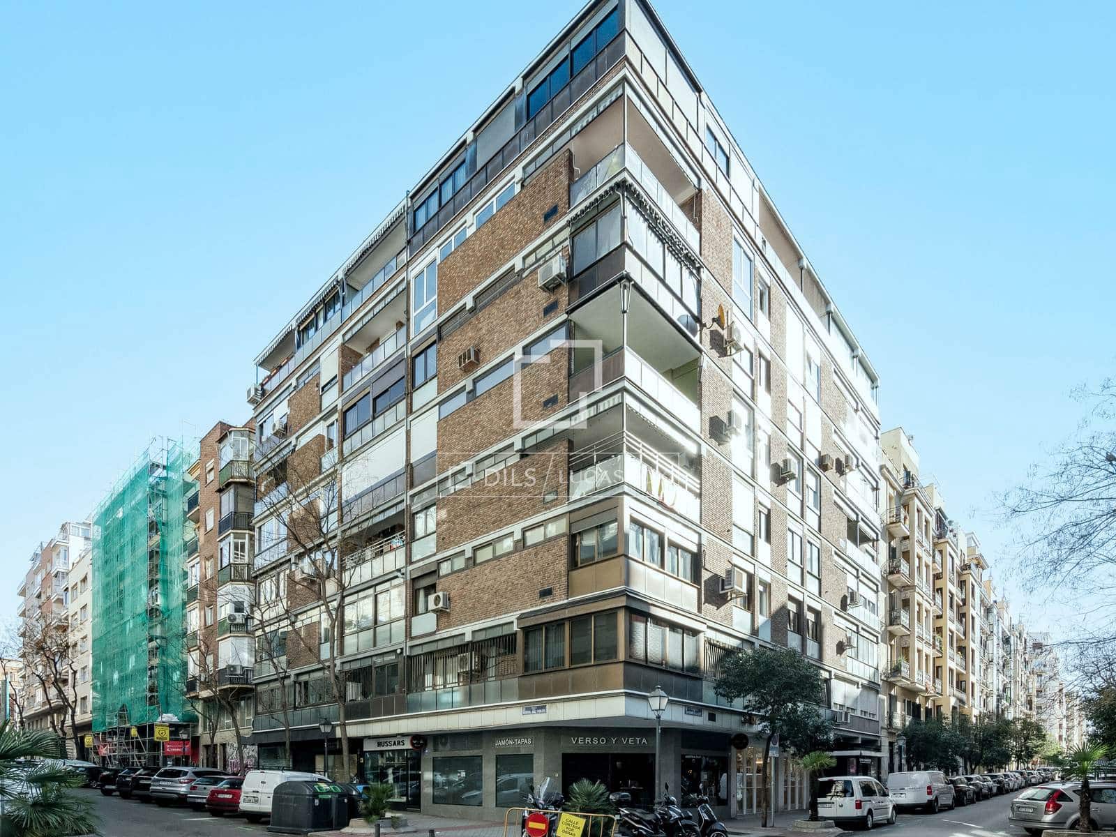 3 bedroom Apartment for sale in Madrid city - € 2,350,000 (Ref: 9709043)