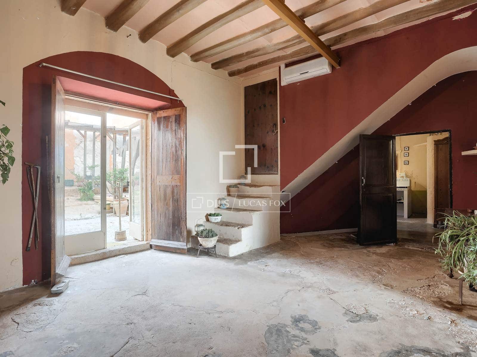 8 bedroom Finca/Country House for sale in Llucmajor with garage - € 4,485,000 (Ref: 9709044)