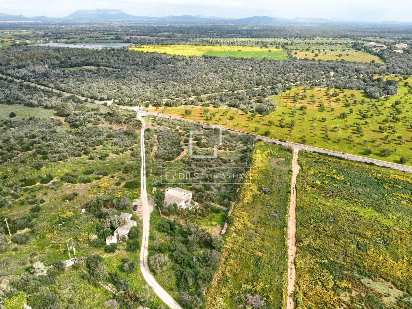 8 bedroom Finca/Country House for sale in Llucmajor with garage - € 4,485,000 (Ref: 9709044)