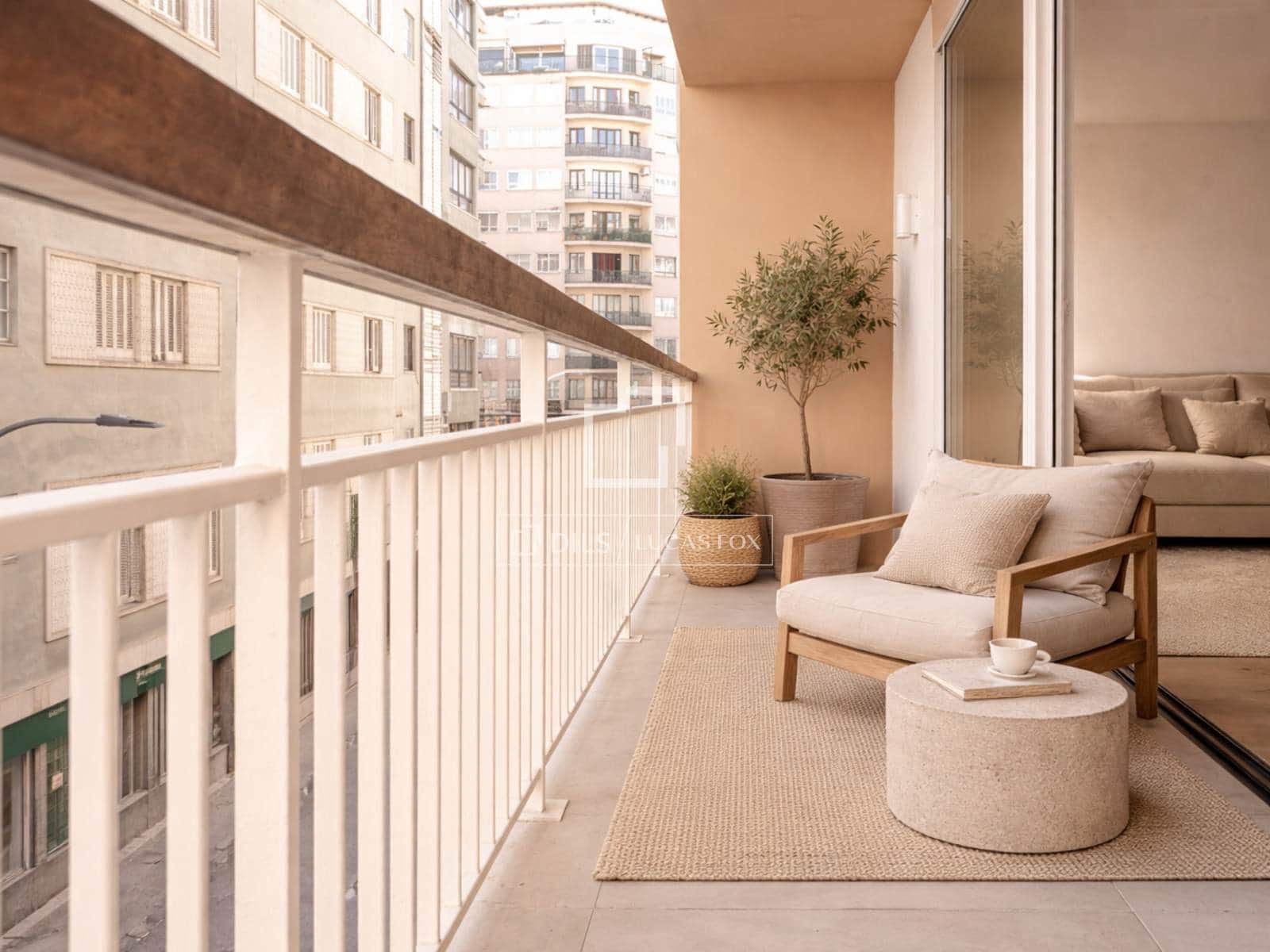 4 bedroom Apartment for sale in Palma de Mallorca with garage - € 1,149,000 (Ref: 9709045)