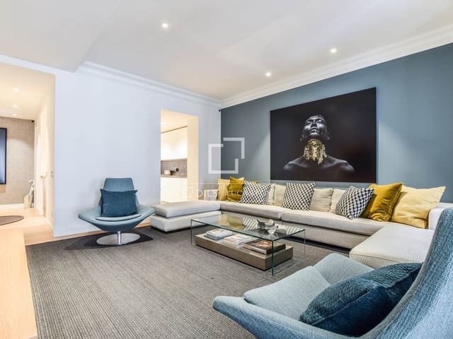 3 quarto Apartamento para arrendar em Madrid cidade - 8 800 € (Ref: 9709130)