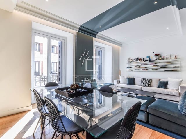 3 quarto Apartamento para arrendar em Madrid cidade - 8 800 € (Ref: 9709130)