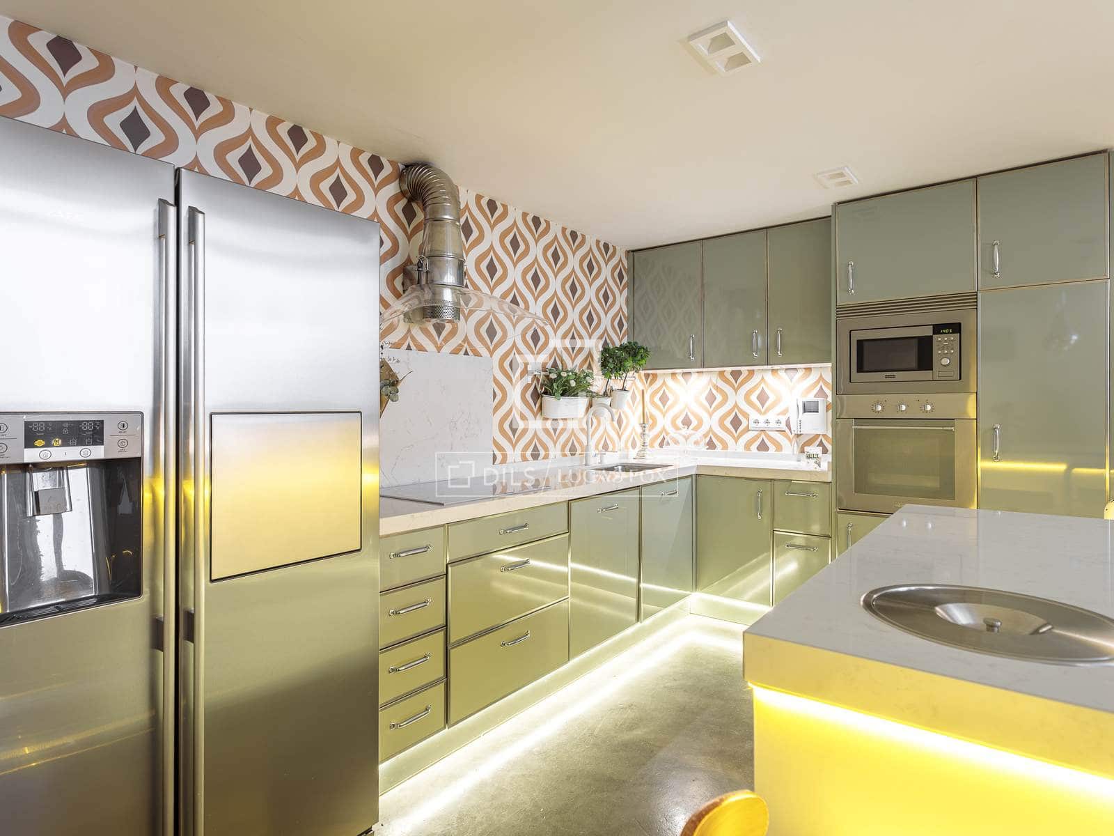 3 soveværelse Lejlighed til salg i Madrid by - € 1.550.000 (Ref: 9709131)