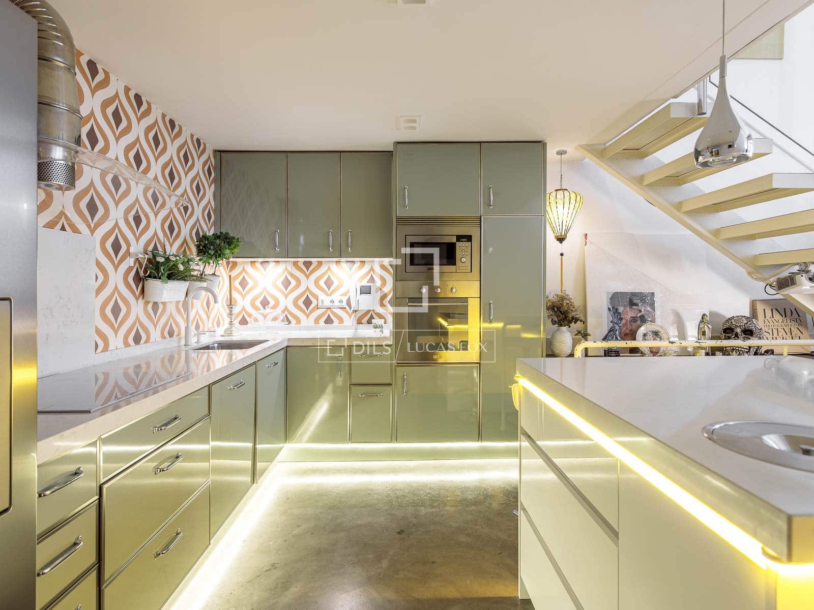 3 soveværelse Lejlighed til salg i Madrid by - € 1.550.000 (Ref: 9709131)