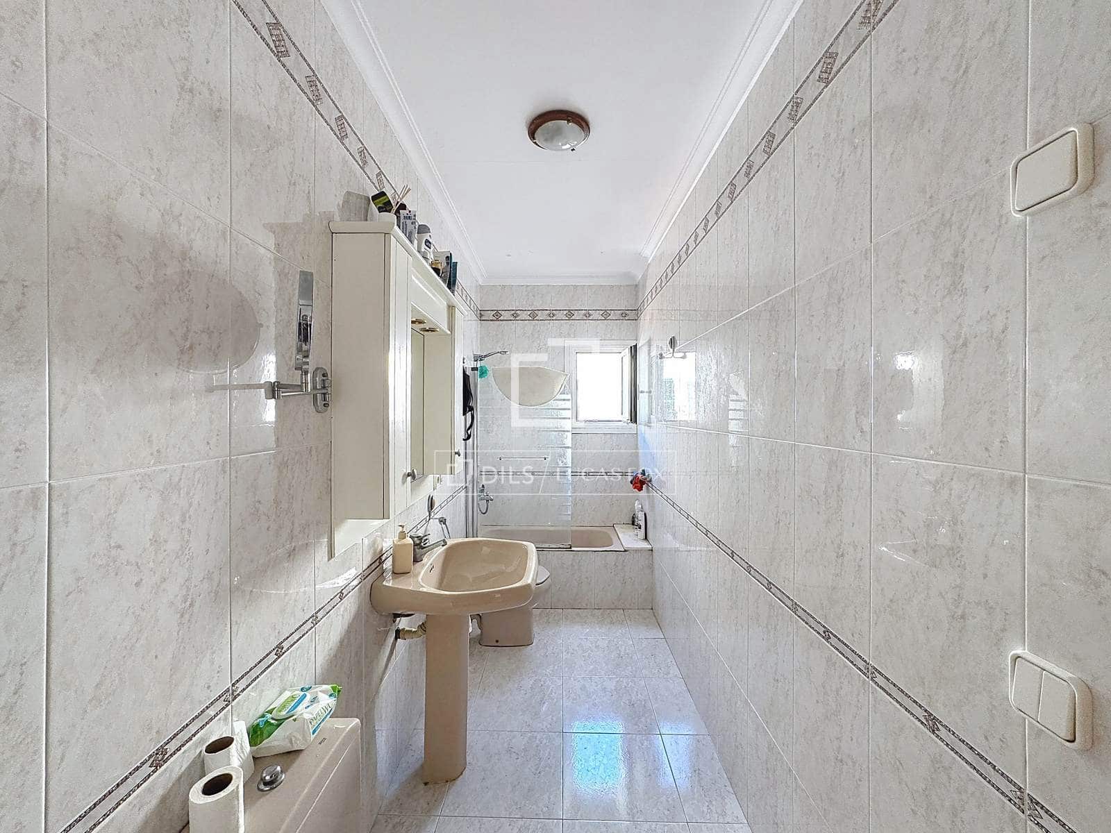 5 Zimmer Villa zu verkaufen in Es Castell - 520.000 € (Ref: 9713427)