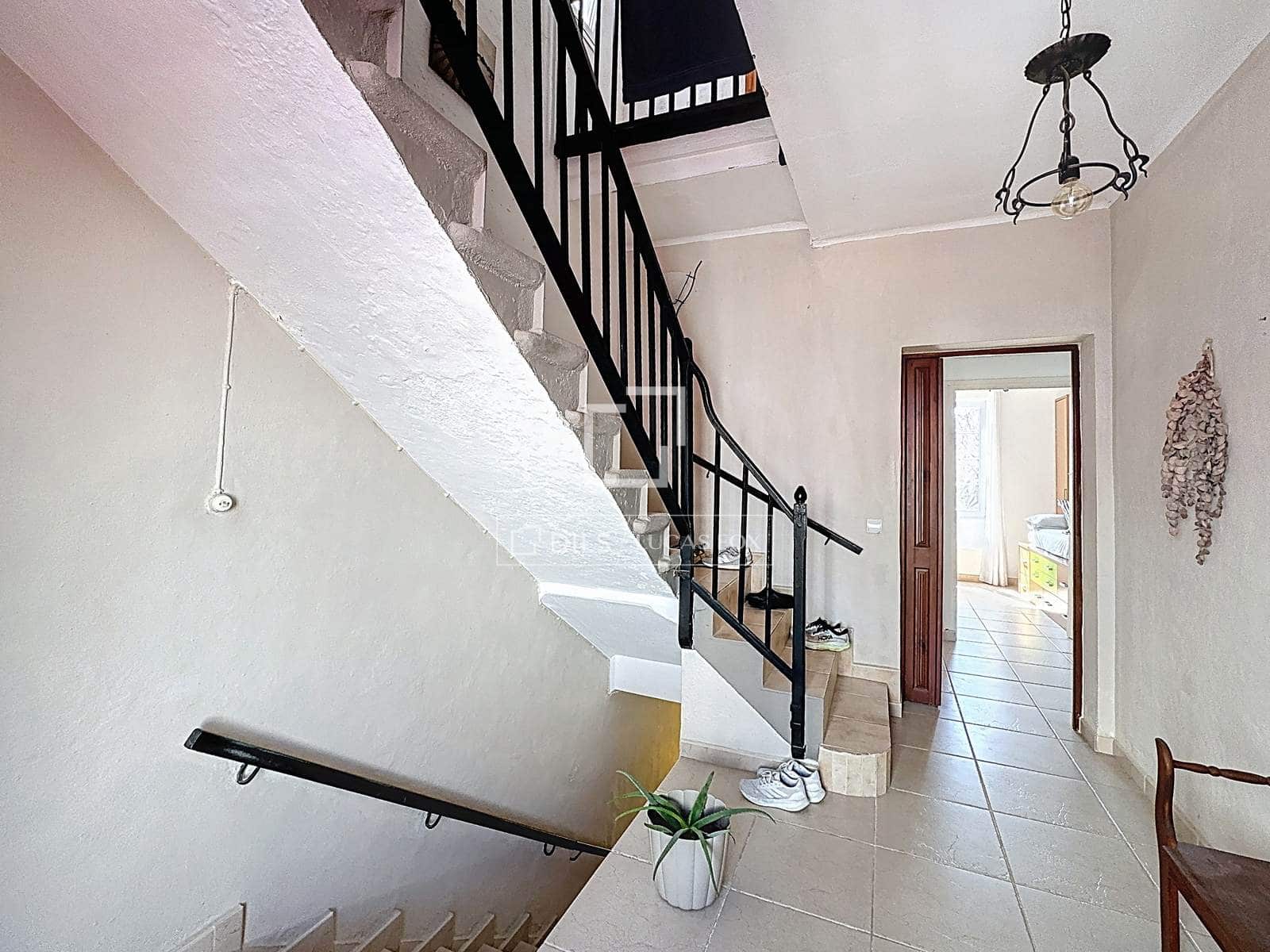 5 Zimmer Villa zu verkaufen in Es Castell - 520.000 € (Ref: 9713427)