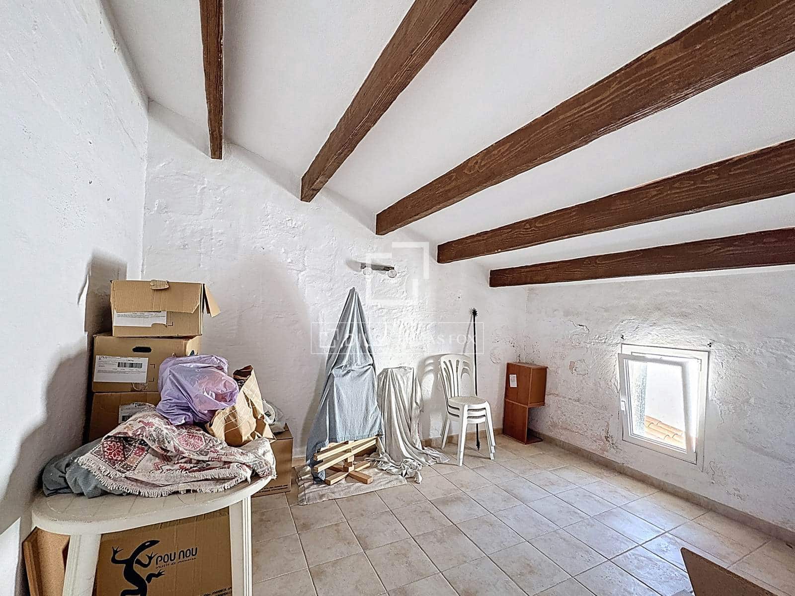 5 Zimmer Villa zu verkaufen in Es Castell - 520.000 € (Ref: 9713427)