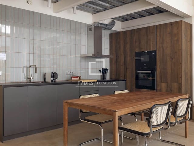 2 quarto Apartamento para arrendar em Barcelona cidade - 4 500 € (Ref: 9713838)