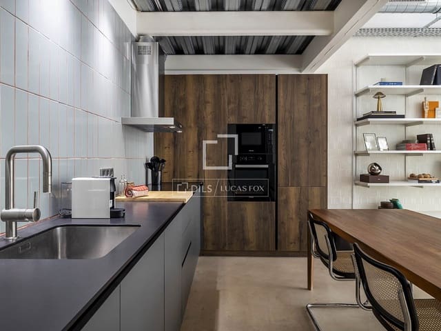 2 quarto Apartamento para arrendar em Barcelona cidade - 4 500 € (Ref: 9713838)