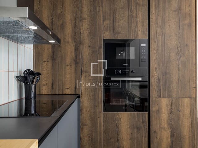 2 quarto Apartamento para arrendar em Barcelona cidade - 4 500 € (Ref: 9713838)