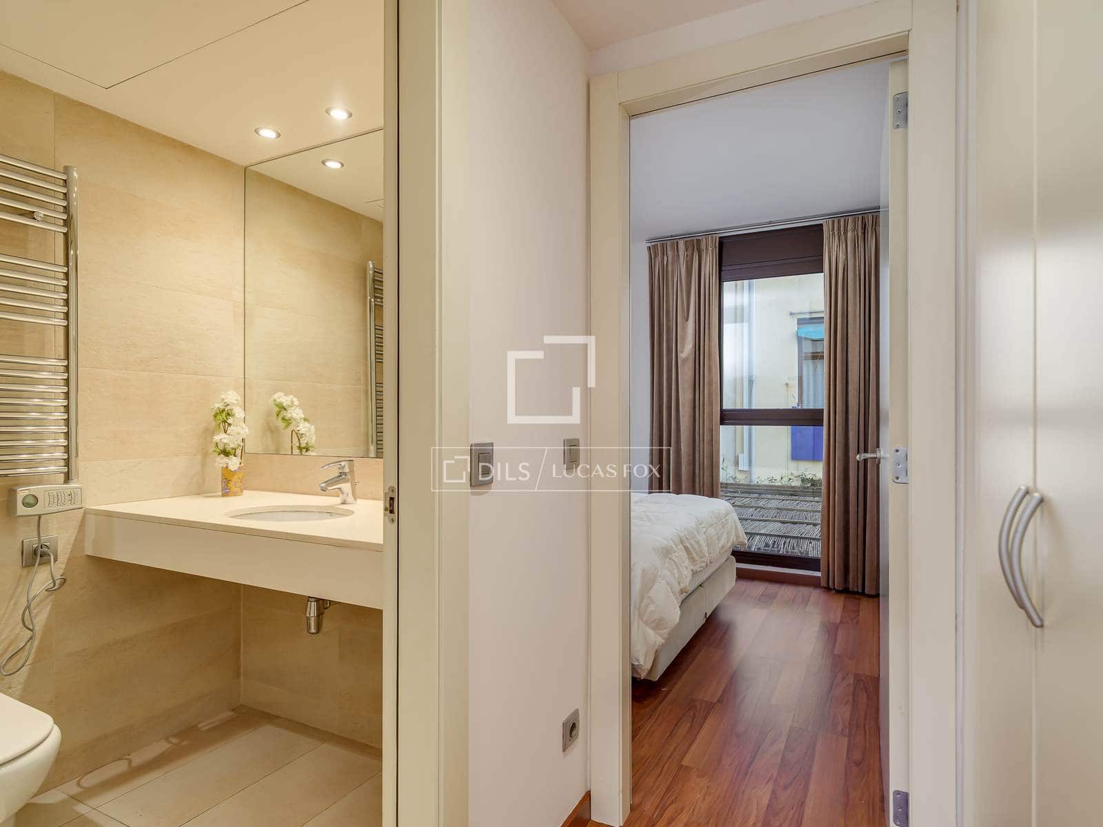 2 soverom Leilighet til salgs i Barcelona by - € 495 000 (Ref: 9714053)