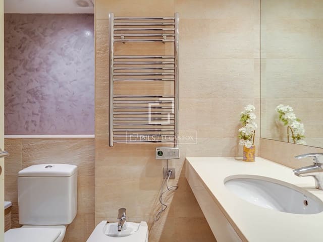 2 Zimmer Apartment zu verkaufen in Barcelona Stadt - 495.000 € (Ref: 9714053)