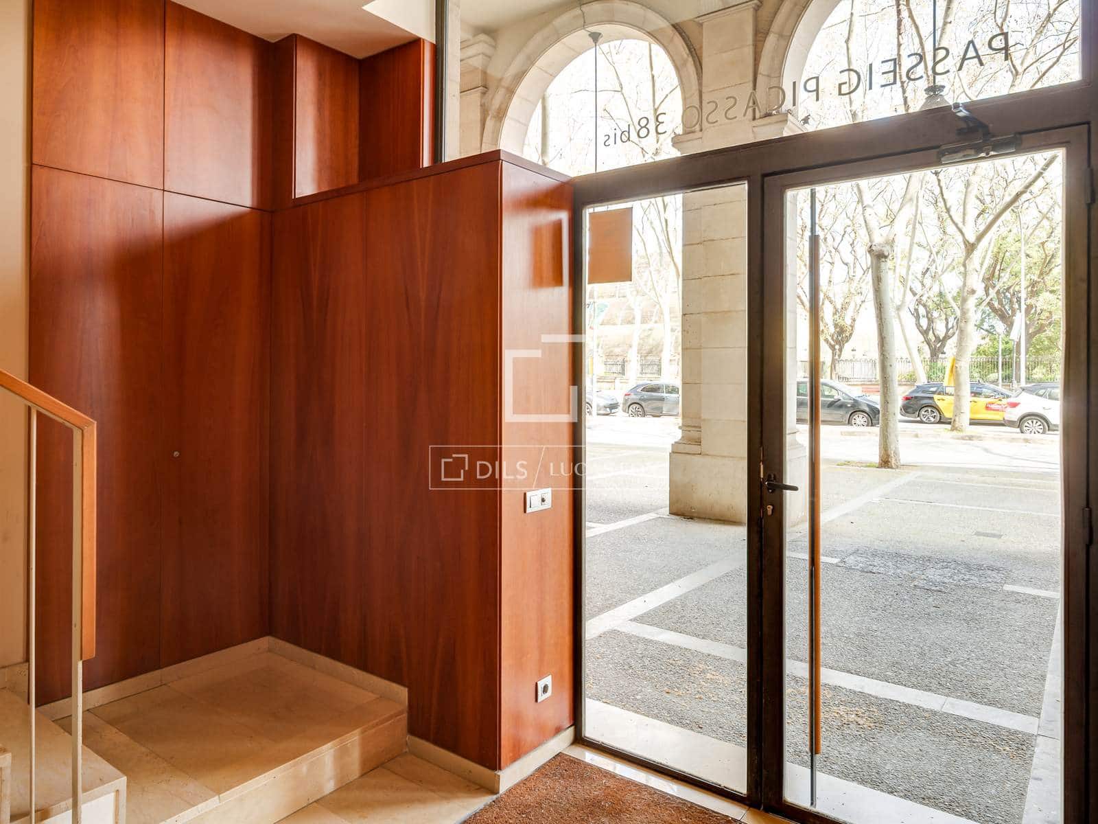 2 soverom Leilighet til salgs i Barcelona by - € 495 000 (Ref: 9714053)