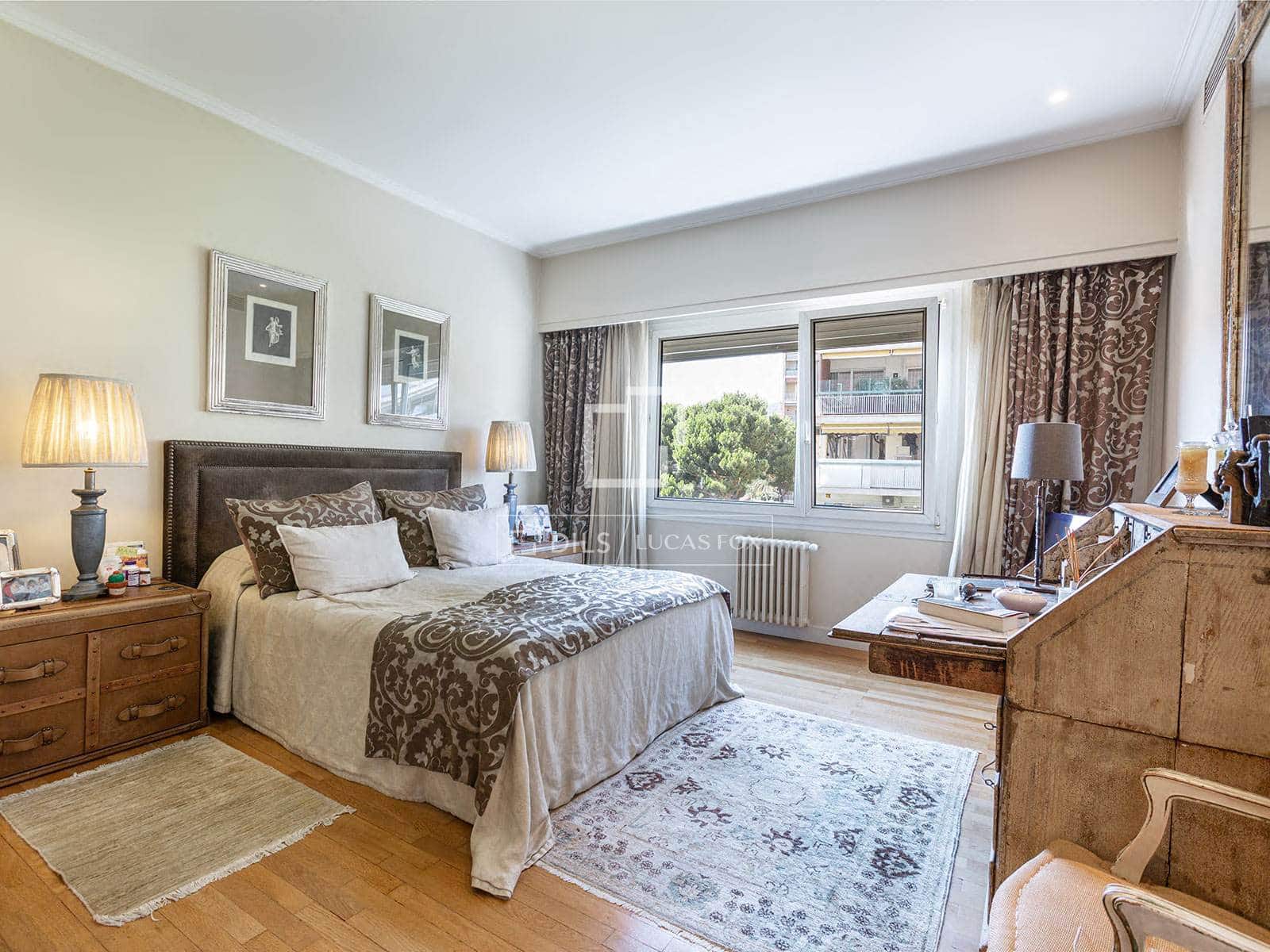 6 bedroom Apartment for sale in Barcelona city with garage - € 5,500,000 (Ref: 9714171)