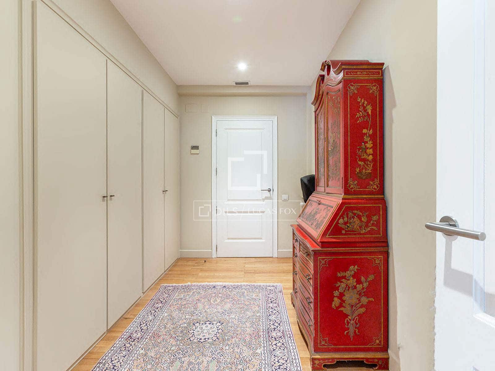 6 bedroom Apartment for sale in Barcelona city with garage - € 5,500,000 (Ref: 9714171)