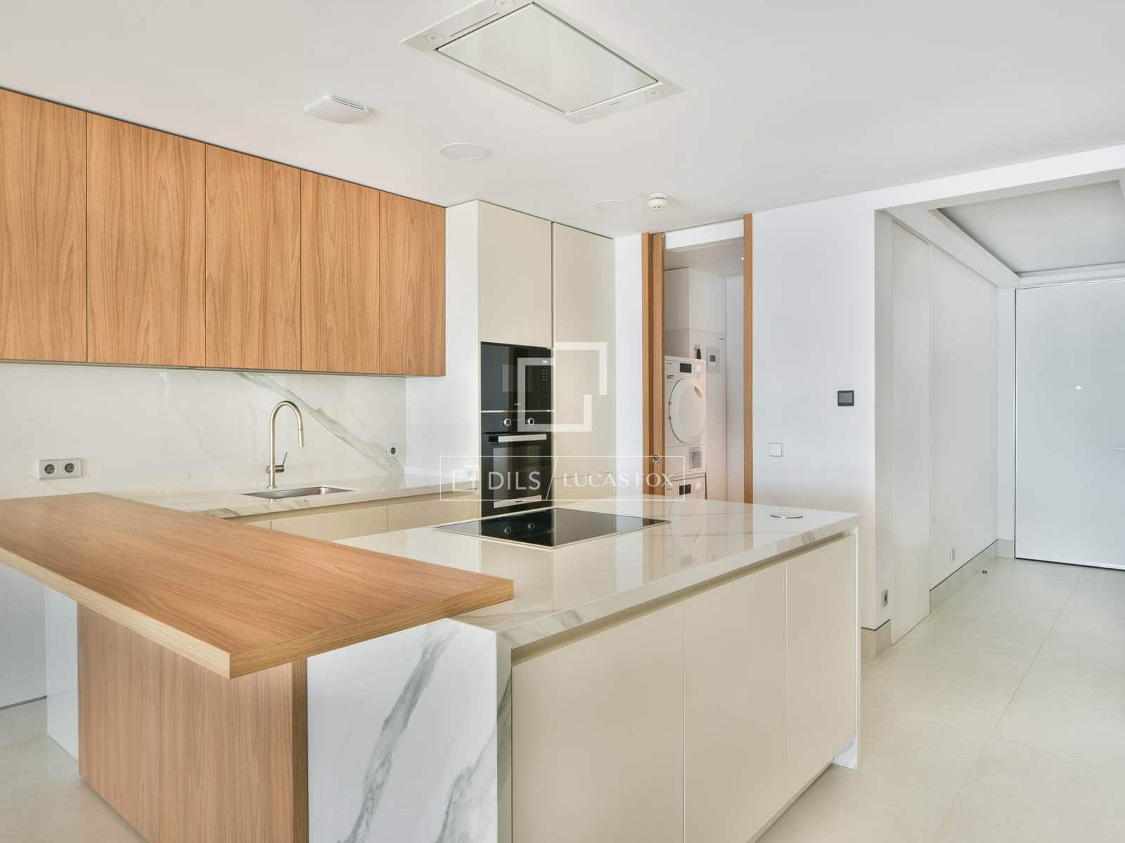 2 bedroom Apartment for sale in Malaga city with pool garage - € 1,700,000 (Ref: 9714172)