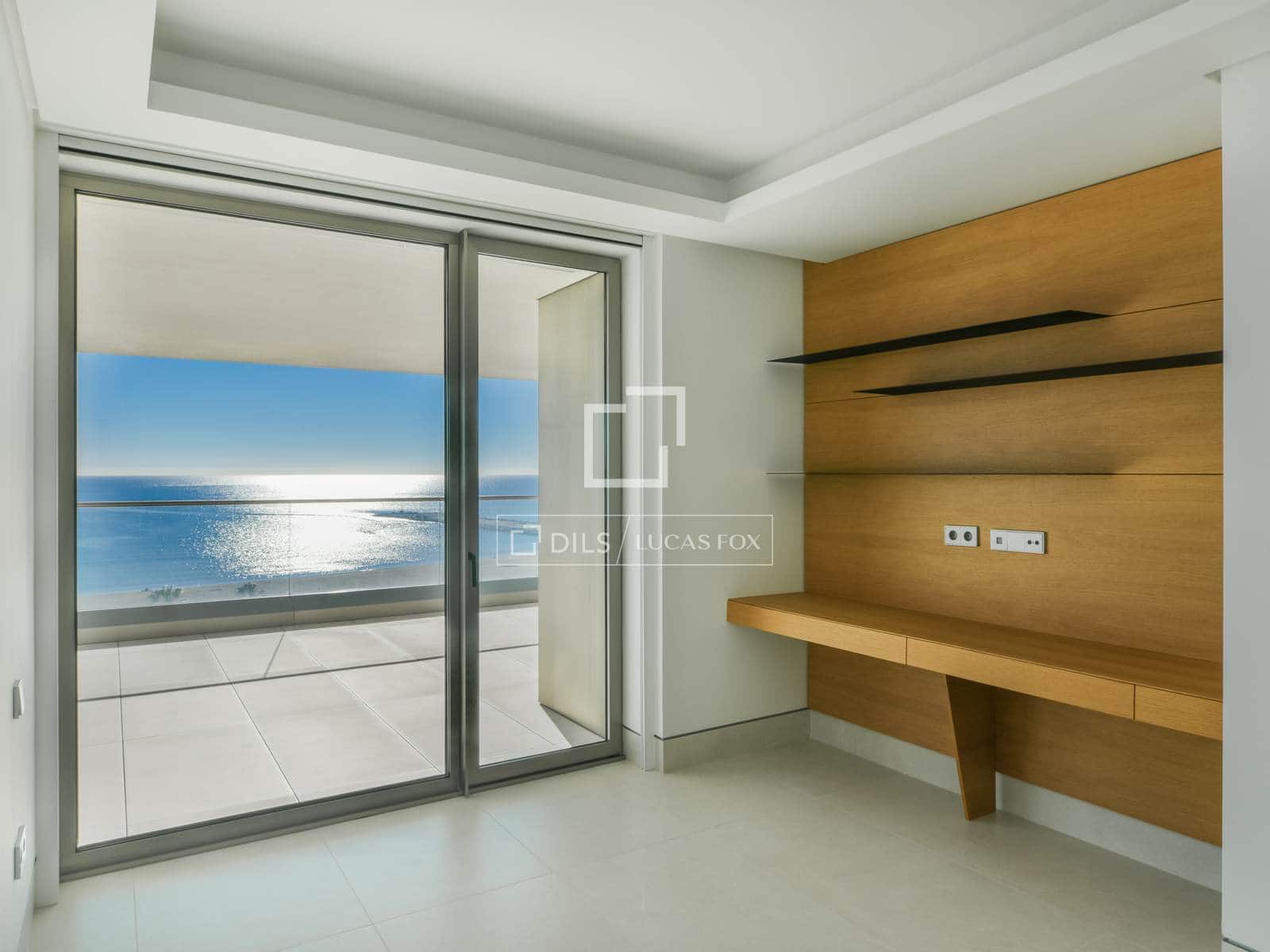 2 bedroom Apartment for sale in Malaga city with pool garage - € 1,700,000 (Ref: 9714172)