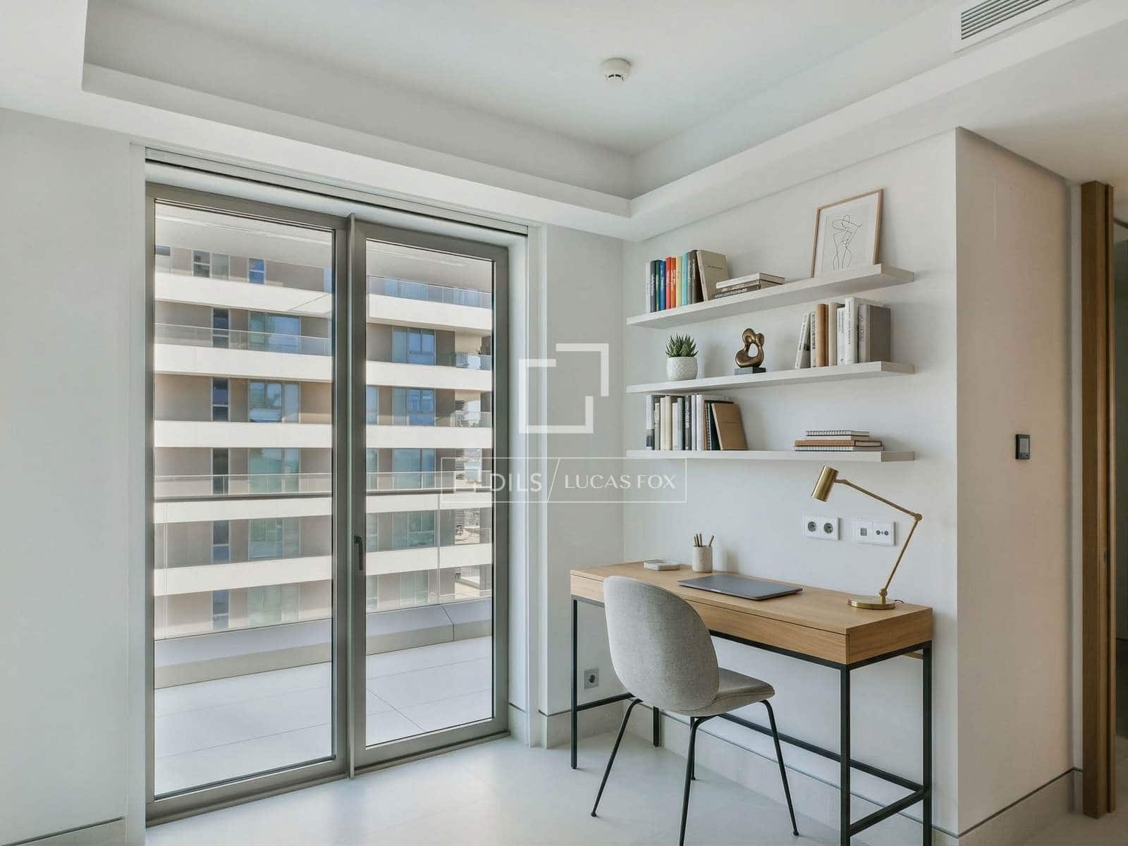 2 bedroom Apartment for sale in Malaga city with pool garage - € 1,700,000 (Ref: 9714172)