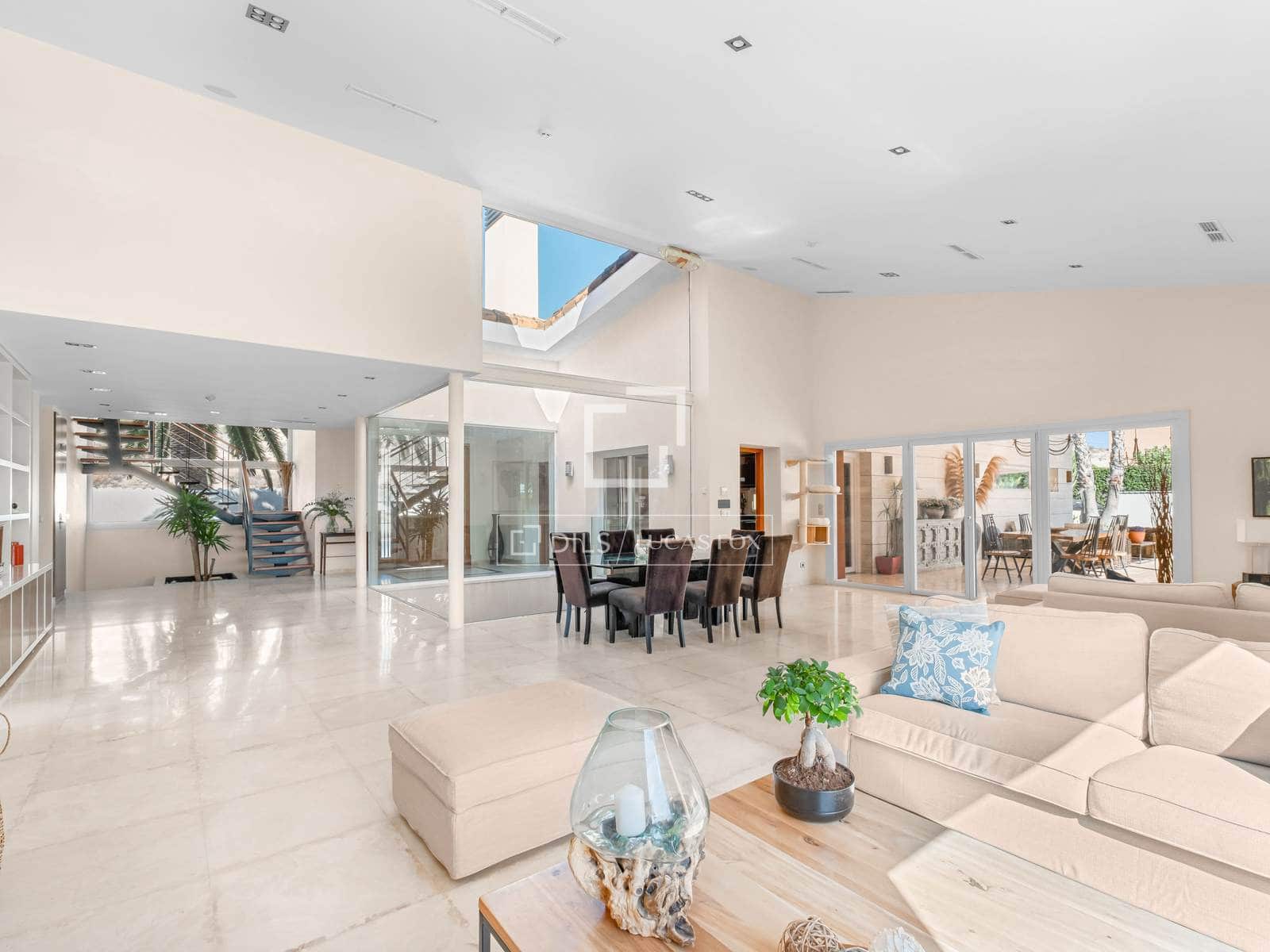 5 bedroom Villa for sale in Alicante / Alacant city with pool garage - € 1,490,000 (Ref: 9715425)