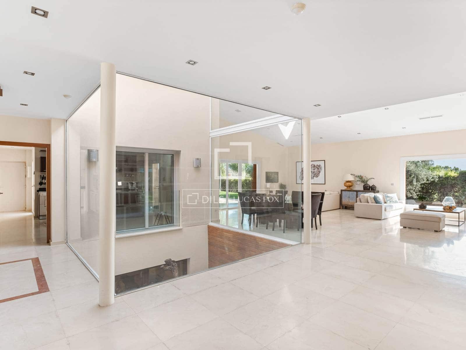 5 bedroom Villa for sale in Alicante / Alacant city with pool garage - € 1,490,000 (Ref: 9715425)