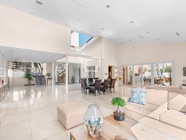 Chalet de 5 habitaciones en Alicante / Alacant ciudad en venta con piscina garaje - 1.490.000 € (Ref: 9715425)