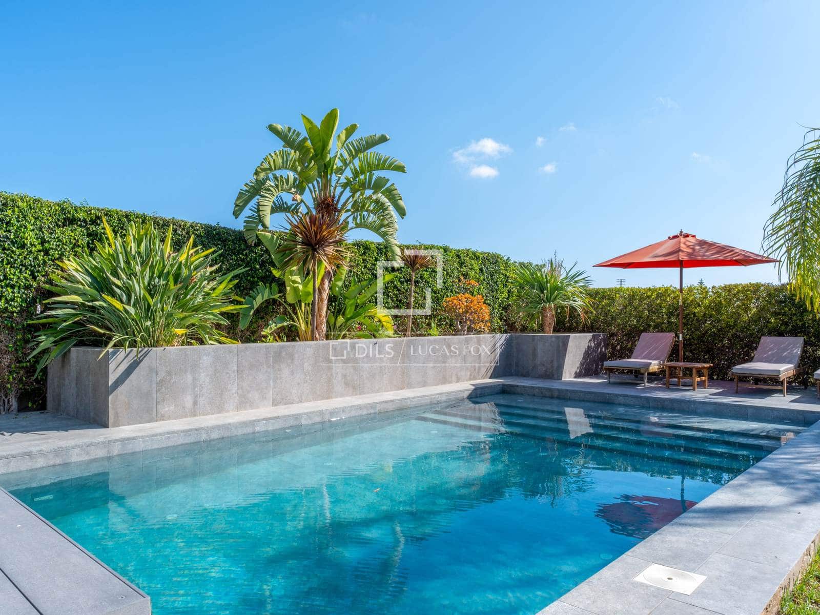 5 bedroom Villa for sale in Alicante / Alacant city with pool garage - € 1,490,000 (Ref: 9715425)