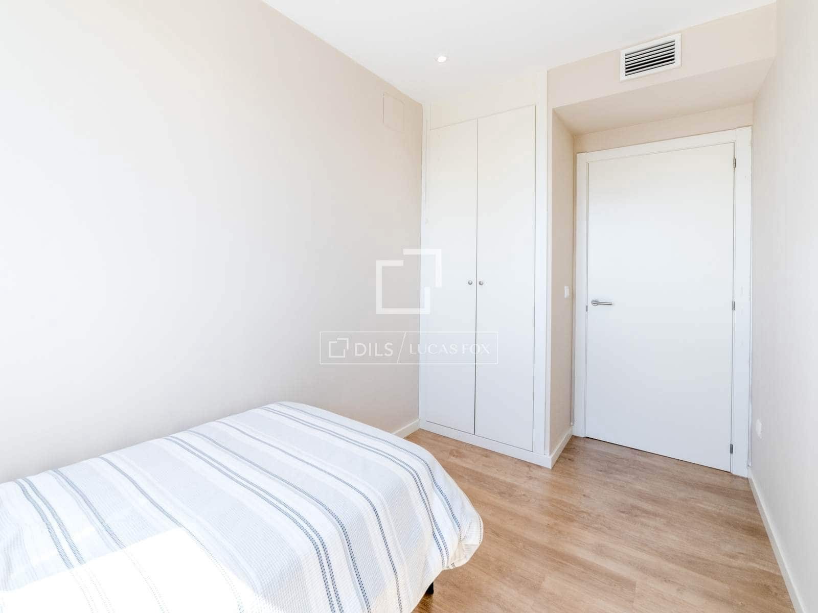 4 soveværelse Penthouse til salg i Sitges med swimmingpool garage - € 1.245.000 (Ref: 9715430)