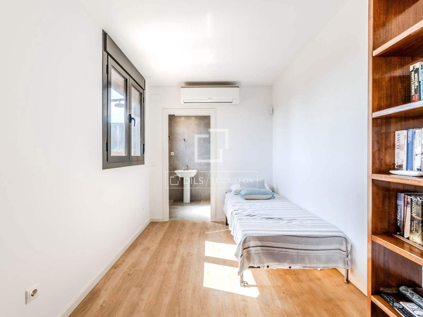 4 soveværelse Penthouse til salg i Sitges med swimmingpool garage - € 1.245.000 (Ref: 9715430)