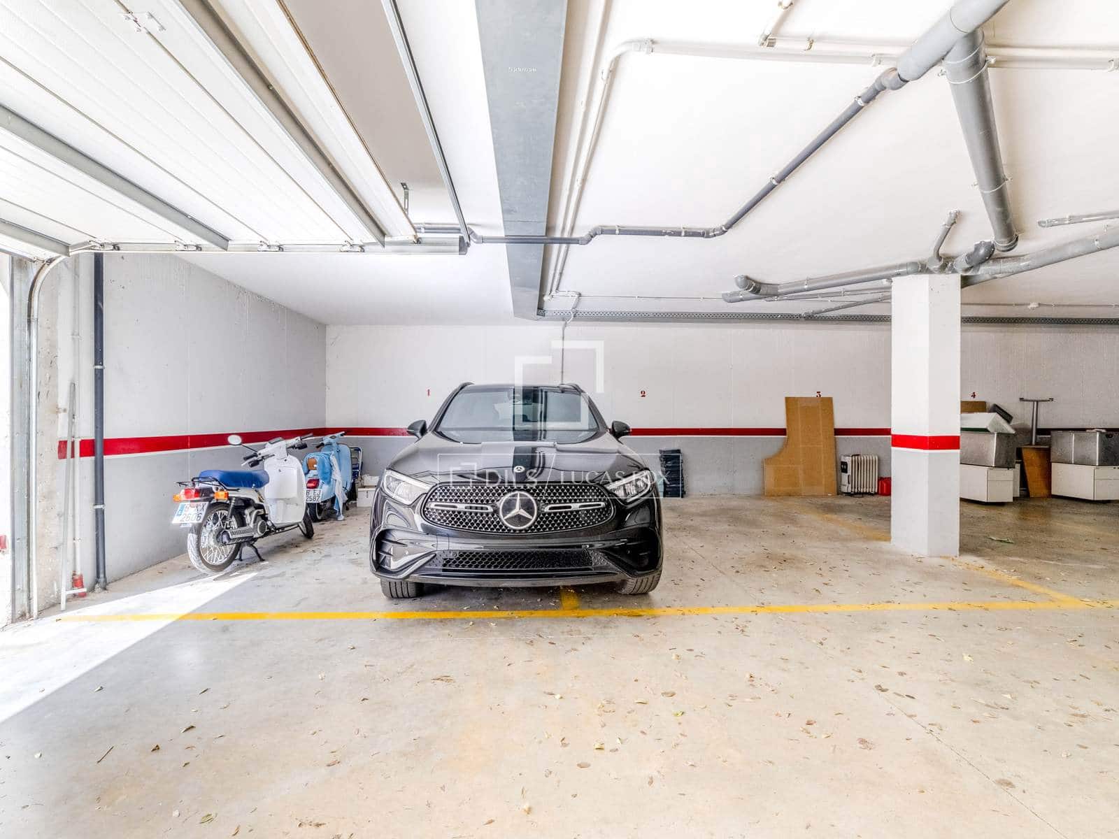 4 soveværelse Penthouse til salg i Sitges med swimmingpool garage - € 1.245.000 (Ref: 9715430)