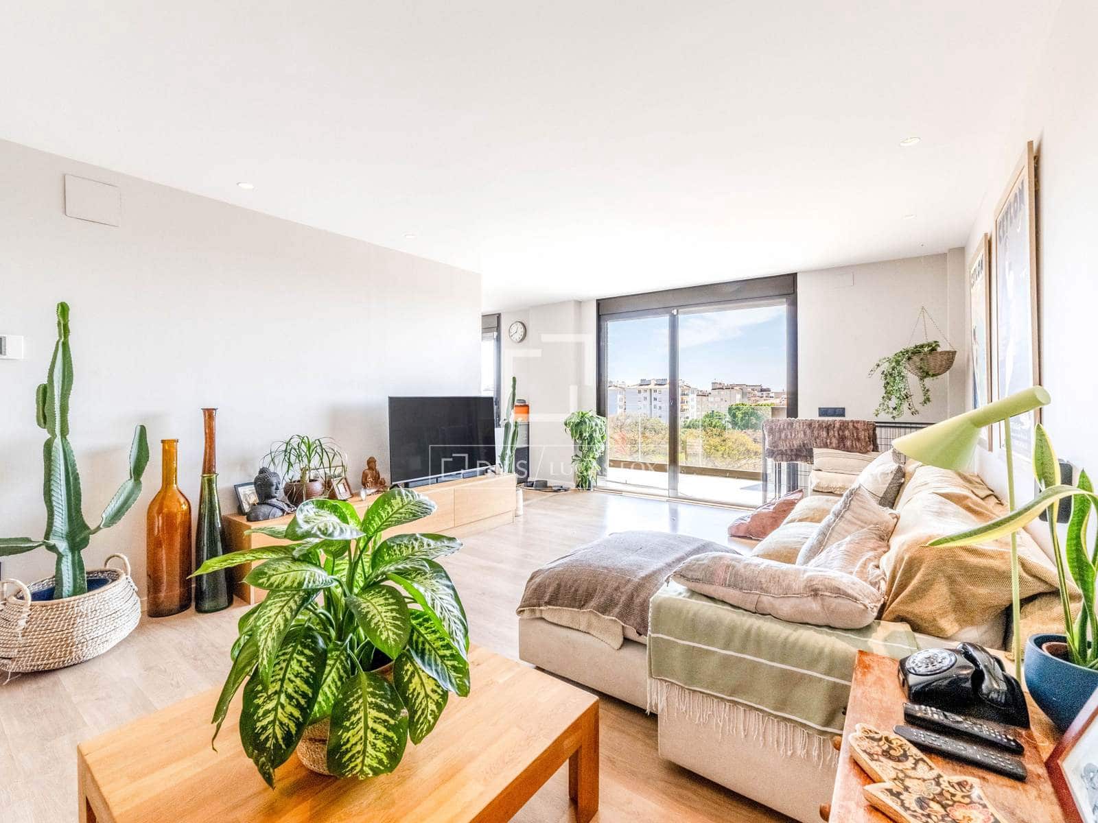 4 soveværelse Penthouse til salg i Sitges med swimmingpool garage - € 1.245.000 (Ref: 9715430)