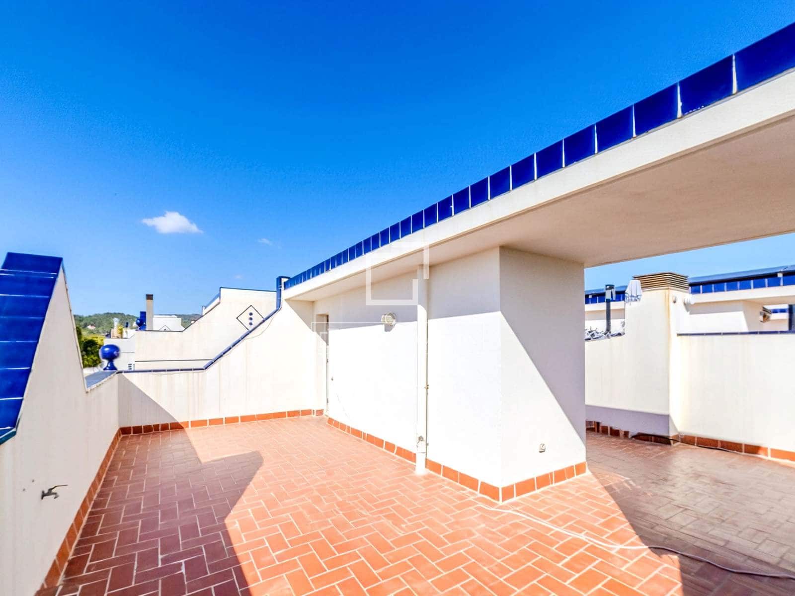 4 Zimmer Villa zu verkaufen in Sitges mit Pool Garage - 840.000 € (Ref: 9715431)