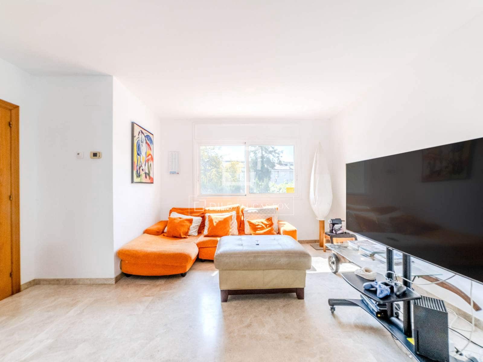 4 Zimmer Villa zu verkaufen in Sitges mit Pool Garage - 840.000 € (Ref: 9715431)