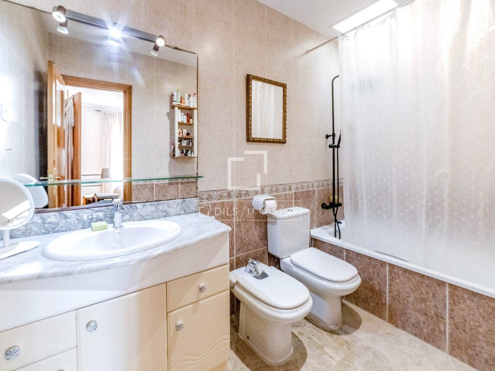 4 Zimmer Villa zu verkaufen in Sitges mit Pool Garage - 840.000 € (Ref: 9715431)