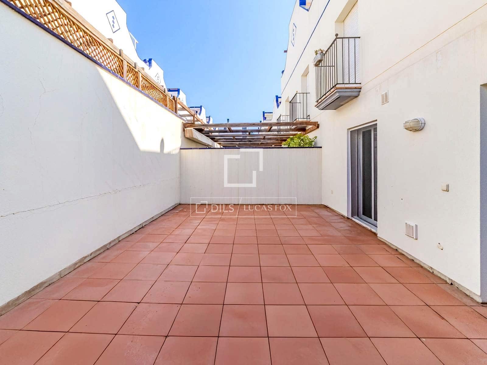 4 Zimmer Villa zu verkaufen in Sitges mit Pool Garage - 840.000 € (Ref: 9715431)