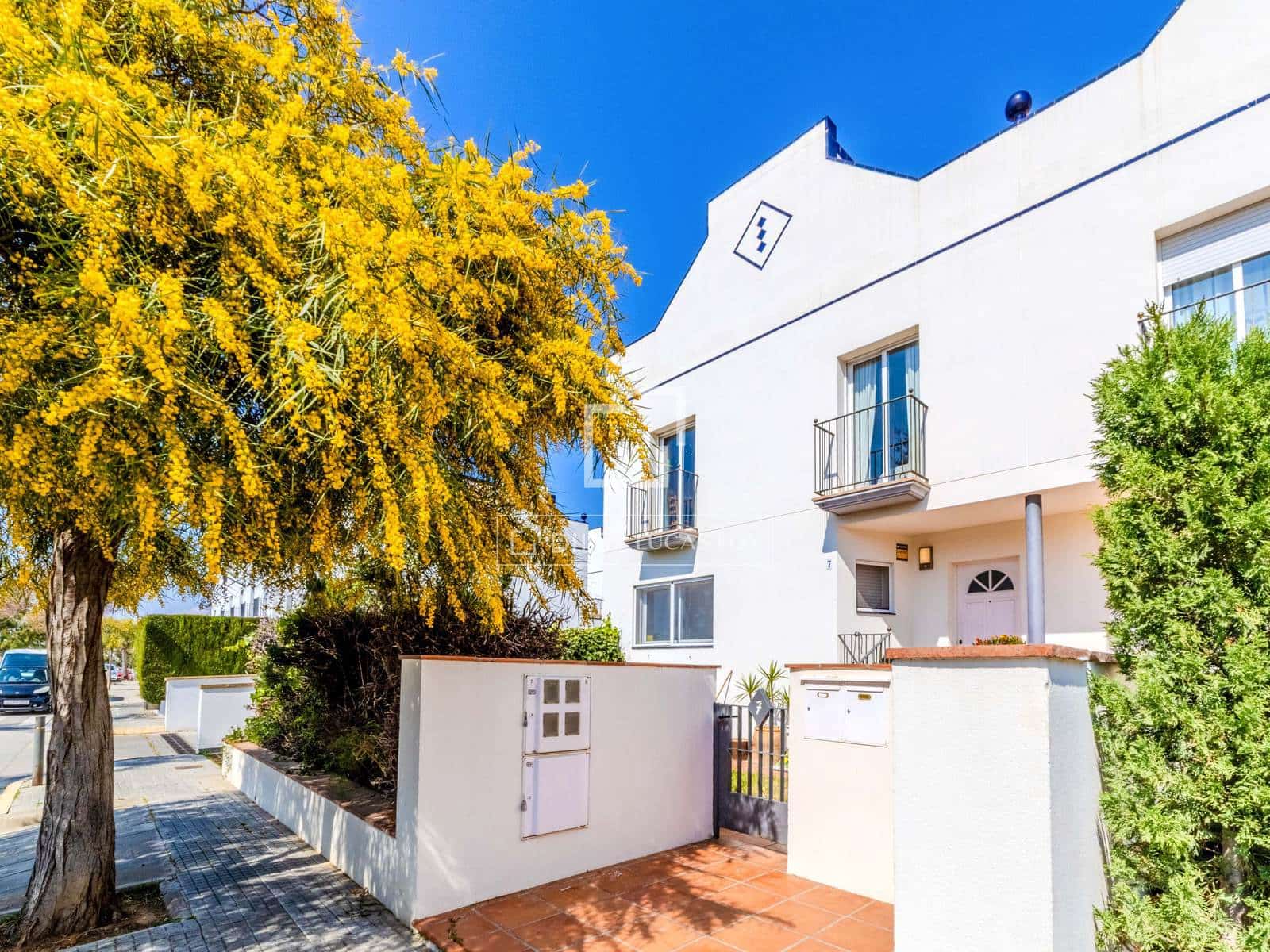 4 Zimmer Villa zu verkaufen in Sitges mit Pool Garage - 840.000 € (Ref: 9715431)