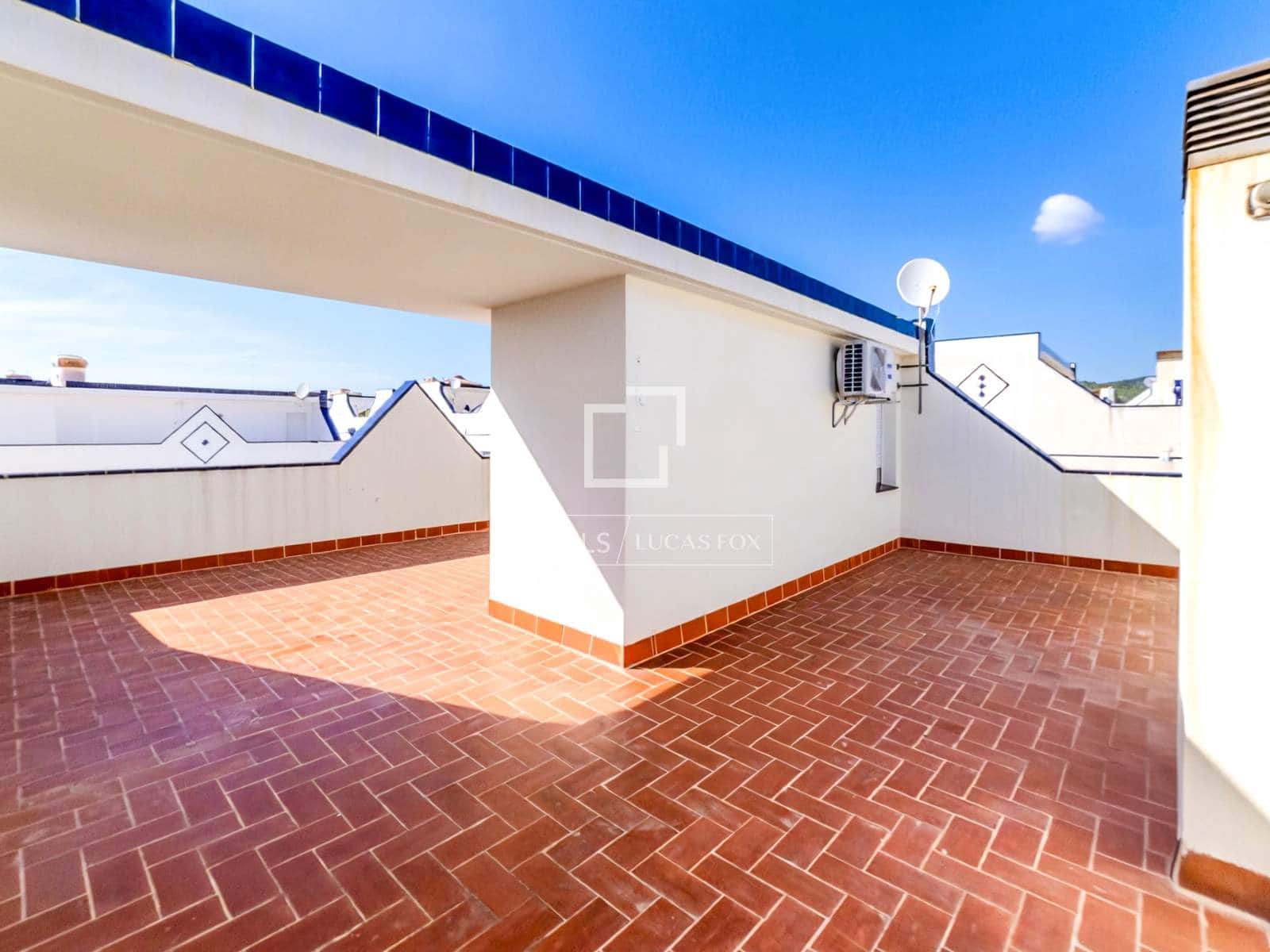 4 Zimmer Villa zu verkaufen in Sitges mit Pool Garage - 840.000 € (Ref: 9715431)