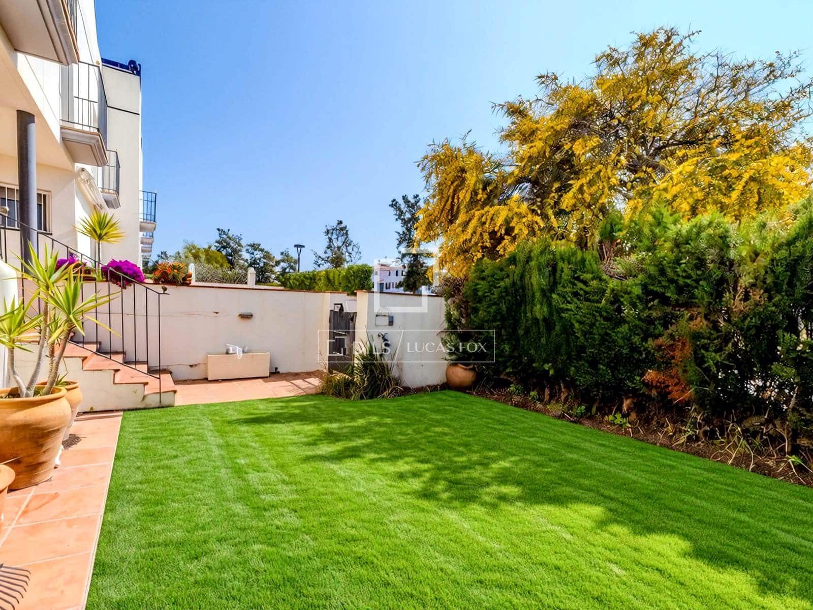 4 Zimmer Villa zu verkaufen in Sitges mit Pool Garage - 840.000 € (Ref: 9715431)