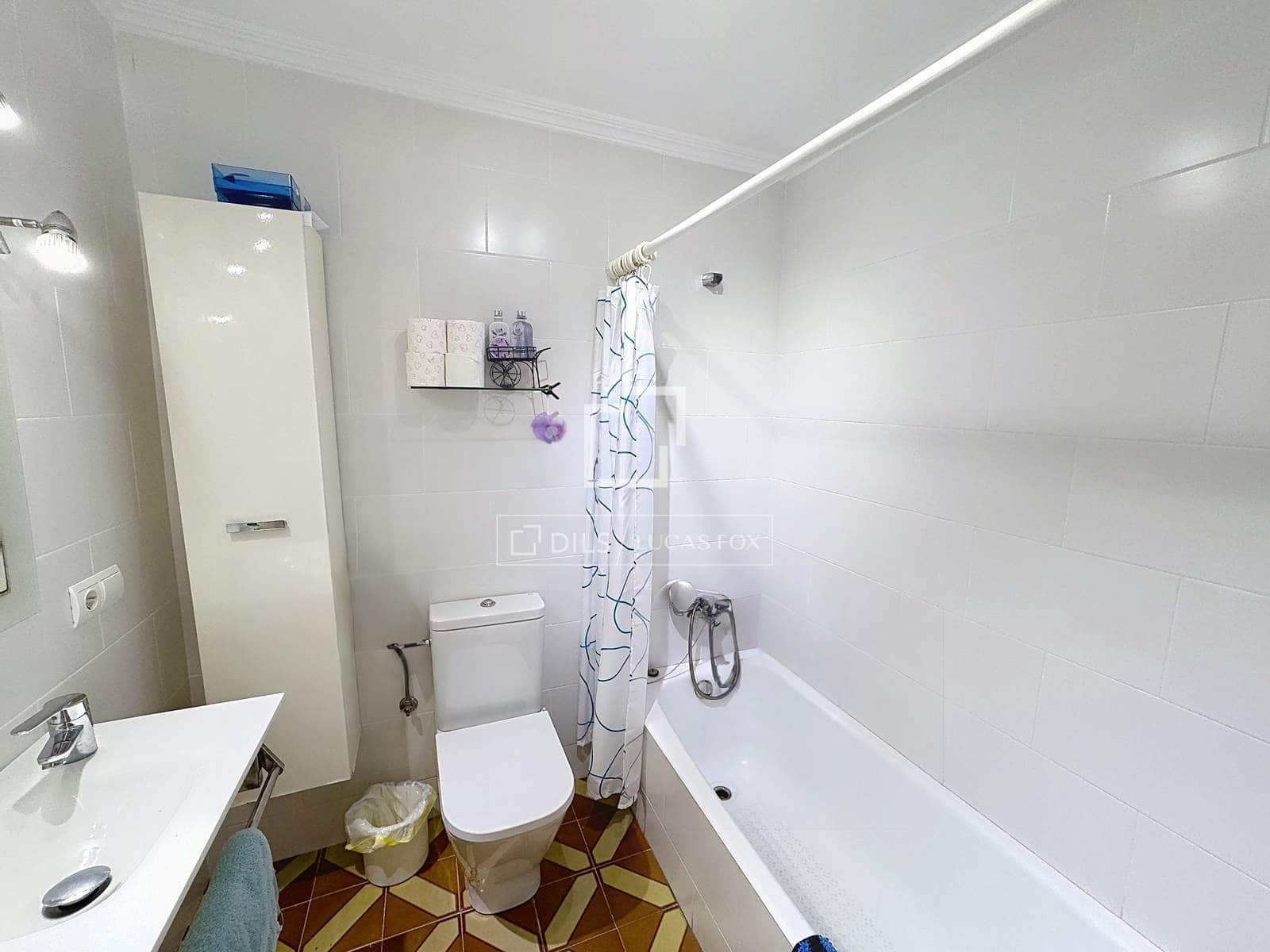 3 Zimmer Villa zu verkaufen in Es Mercadal mit Garage - 445.000 € (Ref: 9715436)