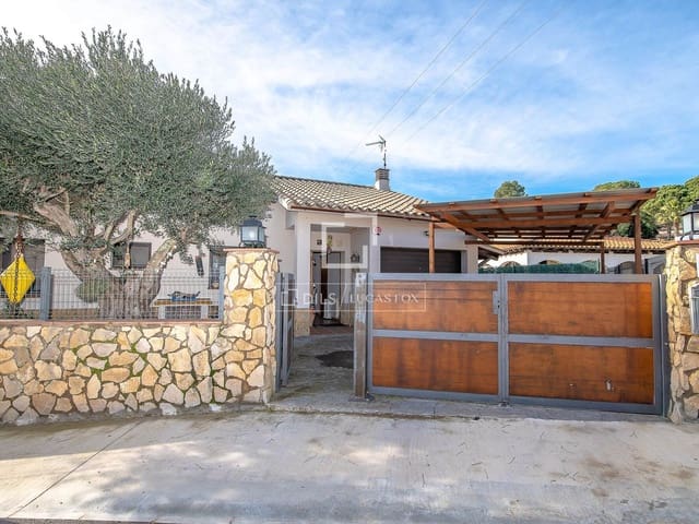 Chalet de 3 habitaciones en Calonge i Sant Antoni en venta con piscina garaje - 395.000 € (Ref: 9715440)