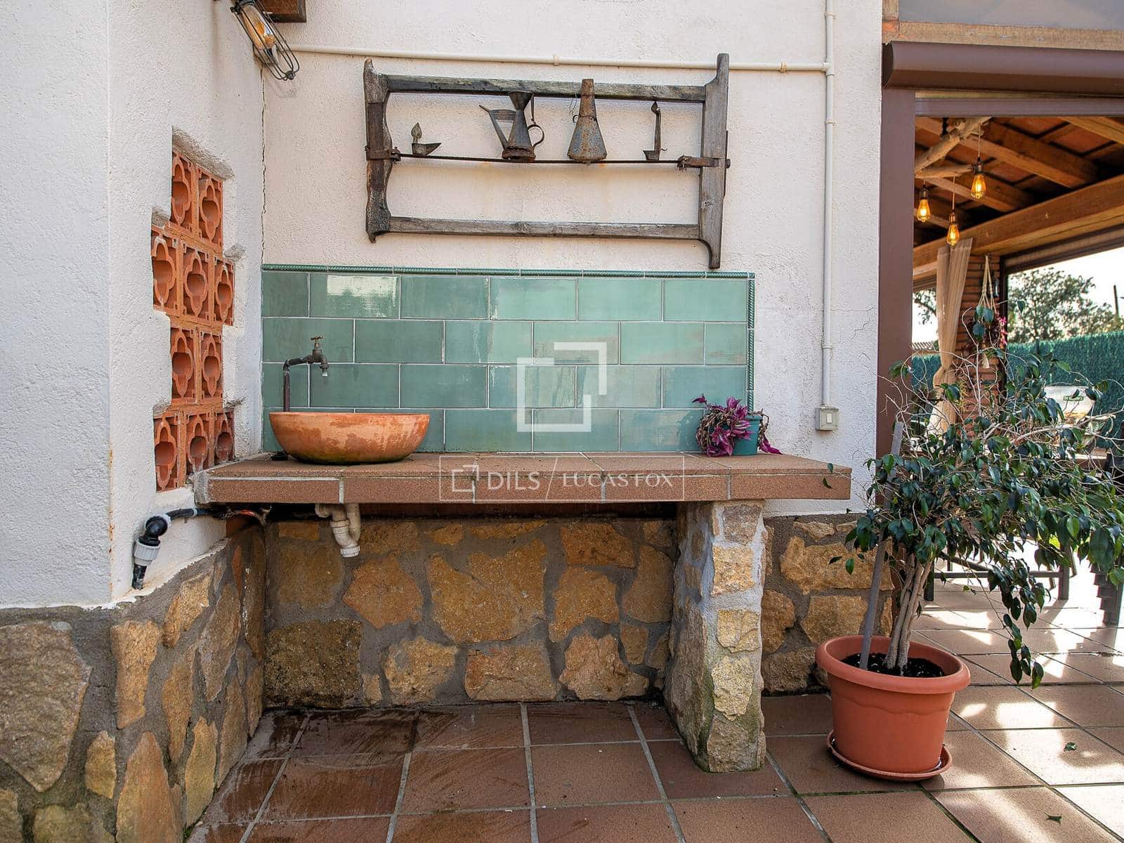 3 bedroom Villa for sale in Calonge i Sant Antoni with pool garage - € 395,000 (Ref: 9715440)